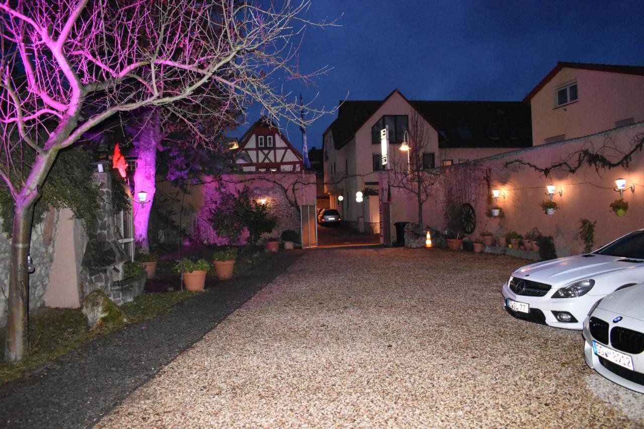 Hotel Karthaeuser Hof Floersheim am Main Exterior photo